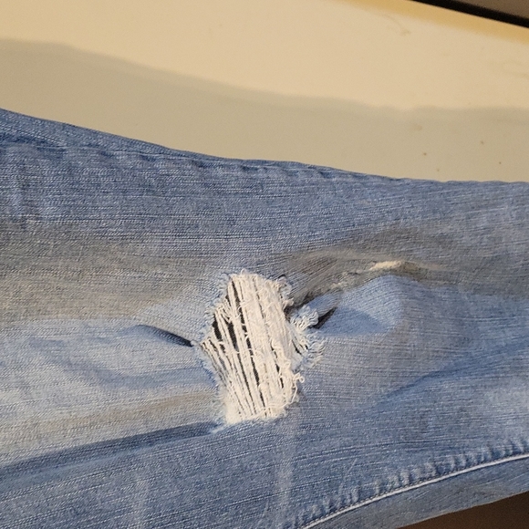 Torrid  jeans - Picture 6 of 9